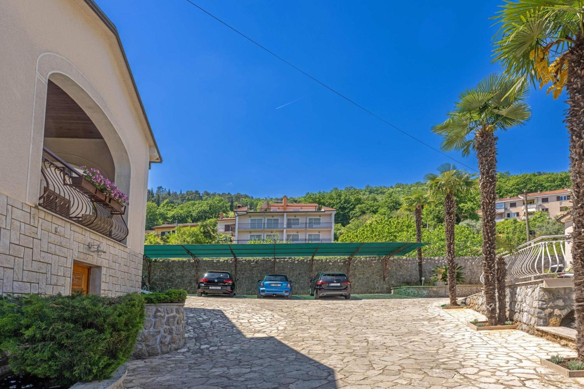 Villa Klaric ลอฟราน ภายนอก รูปภาพ